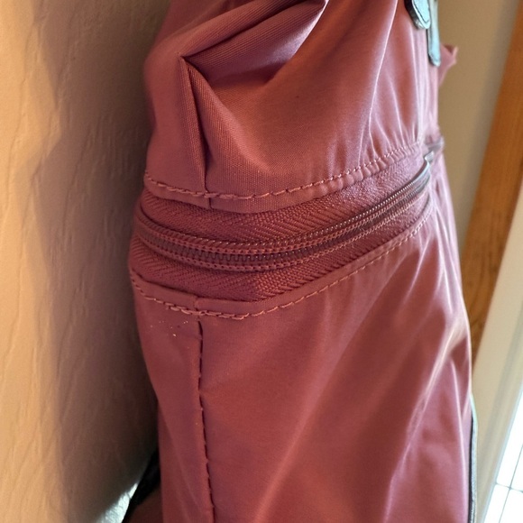 Ricardo Beverly Hills Drop Bottom Footed Carry On Bag Purple 18"T RARE - Picture 7 of 11